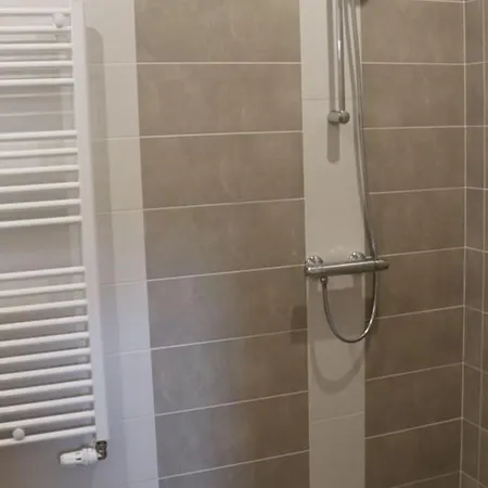 Logis De Caractere 18eme Siecle, 10 Personnes - Fr-1-426-428 Les Herbiers