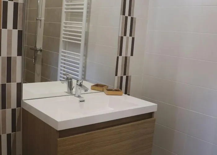 Logis De Caractère 18ème Siècle, 10 Personnes - Fr-1-426-428 Les Herbiers