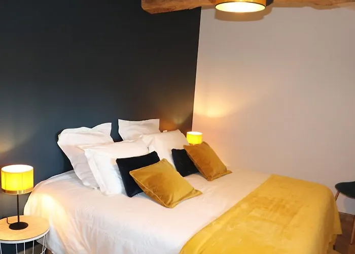 Logis De Caractère 18ème Siècle, 10 Personnes - Fr-1-426-428 * Les Herbiers